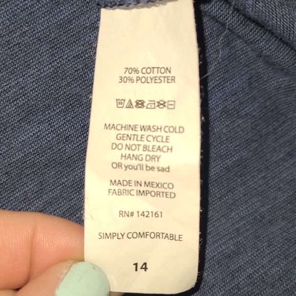 LulaRoe Navy Shirt - Picture 4 of 5